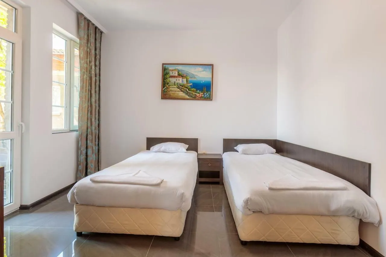 Seaside Guest Rooms Burgaz Bulgaristan